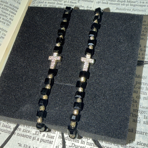 Bratara Black&Gold Cross